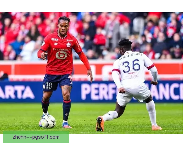 法甲里尔队前锋乔纳森·戴维宣布今夏绝不续约引发转会风波