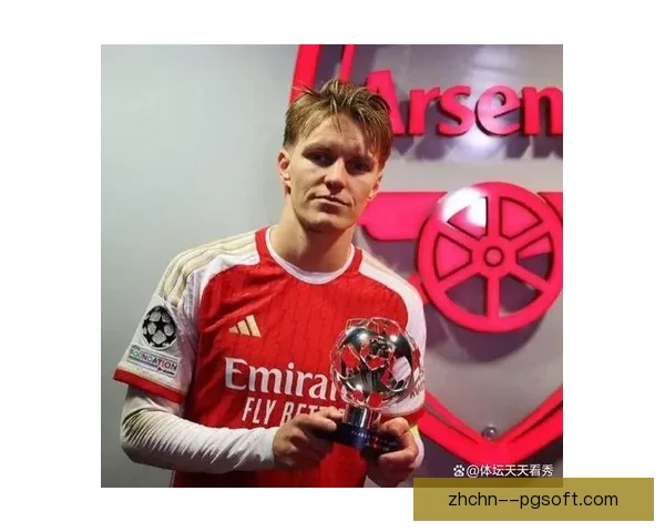 萨卡世俱杯关键战高光表现全景回顾与价值解析战术影响与领袖气质剖析